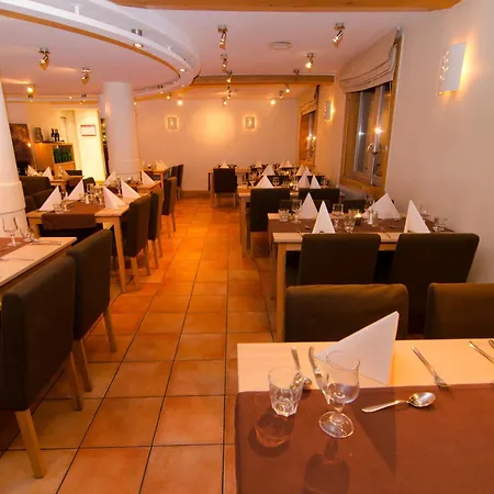 Langley La Foret Hotel 3*